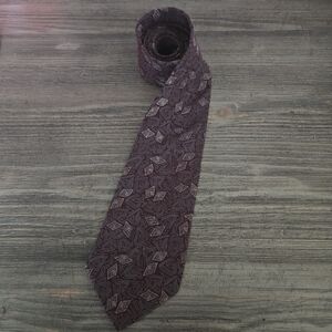 Austin Grey Men's Maroon 100% Silk Tie Made In Italy